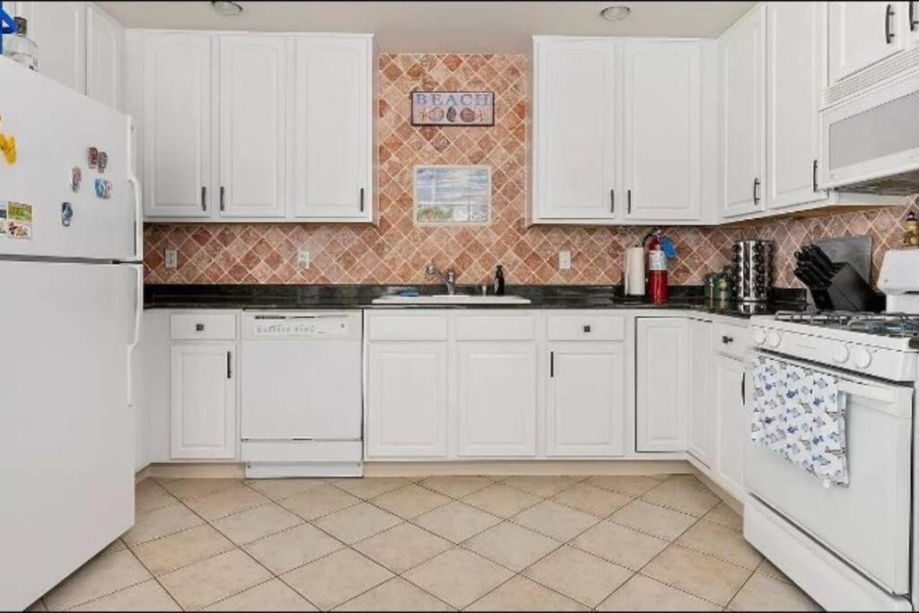 Family Friendly Beach Block Ocean View 3 Bedroom 2 Ba, Condo Near Wildwood Crest And Convention Center Extérieur photo